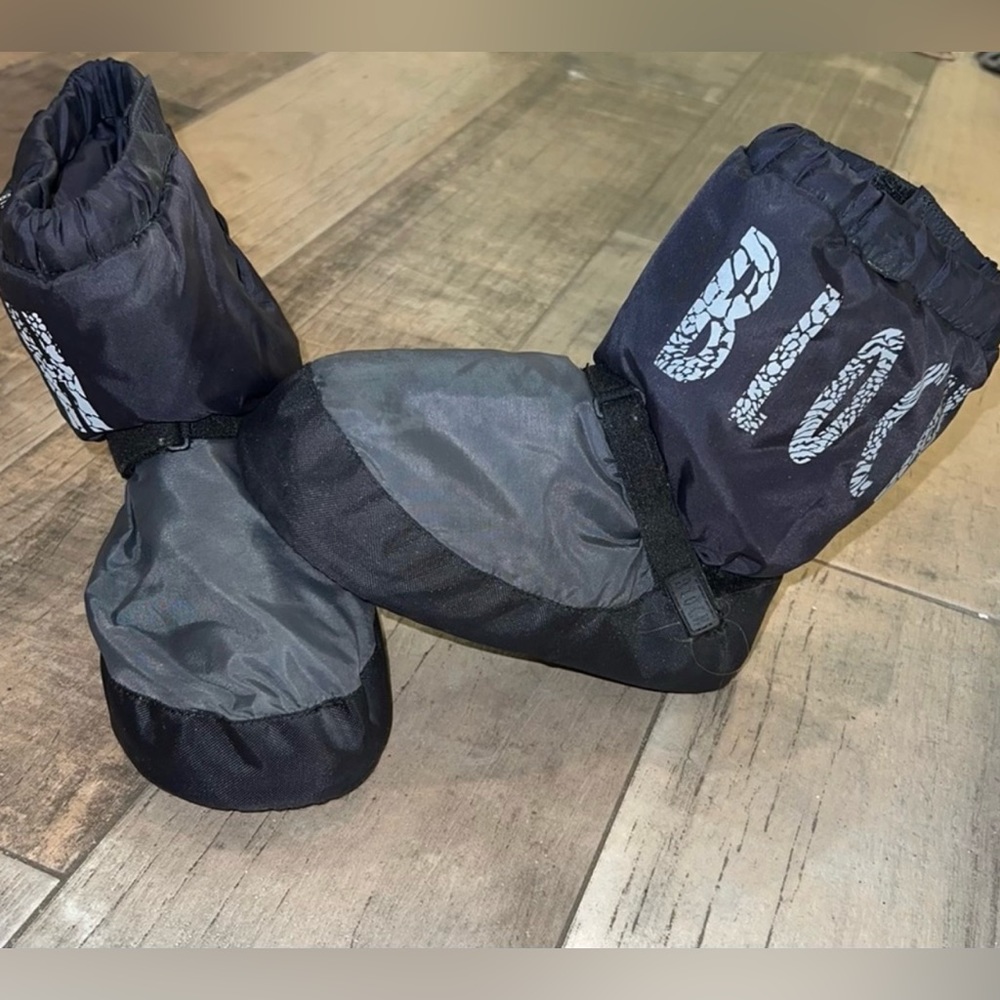 adorable bloch warmup dance booties!